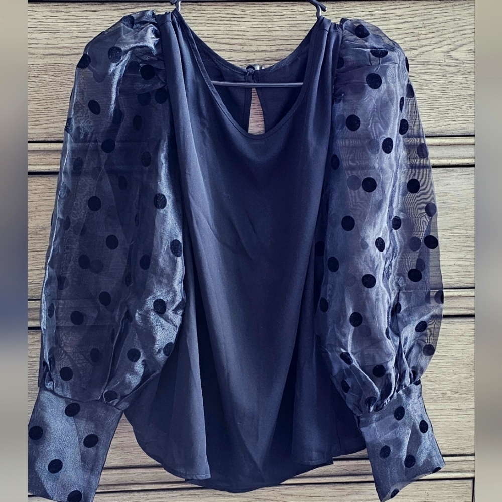 Black classic polka-dot dress shirt